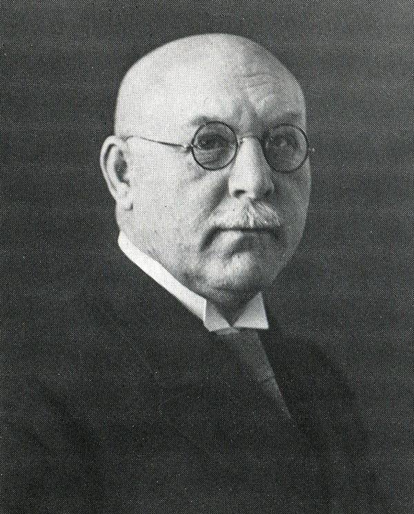 Hans Schnitzler, Stadtschultheiß, ab 1930 Bürgermeister 1920-1933