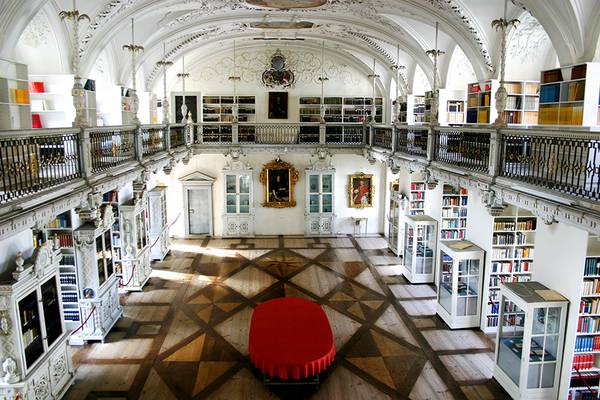 Bibliothekssaal der Zisterzienserabtei Salem, jetzt Kreisbibliothek Bodenseekreis.