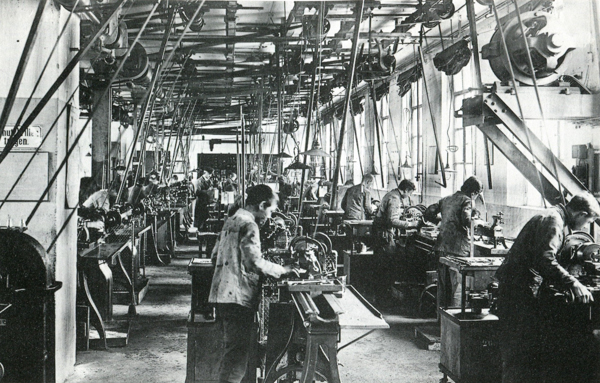 Lehrwerkstatt Maybach Motorenbau, 1920er Jahre
